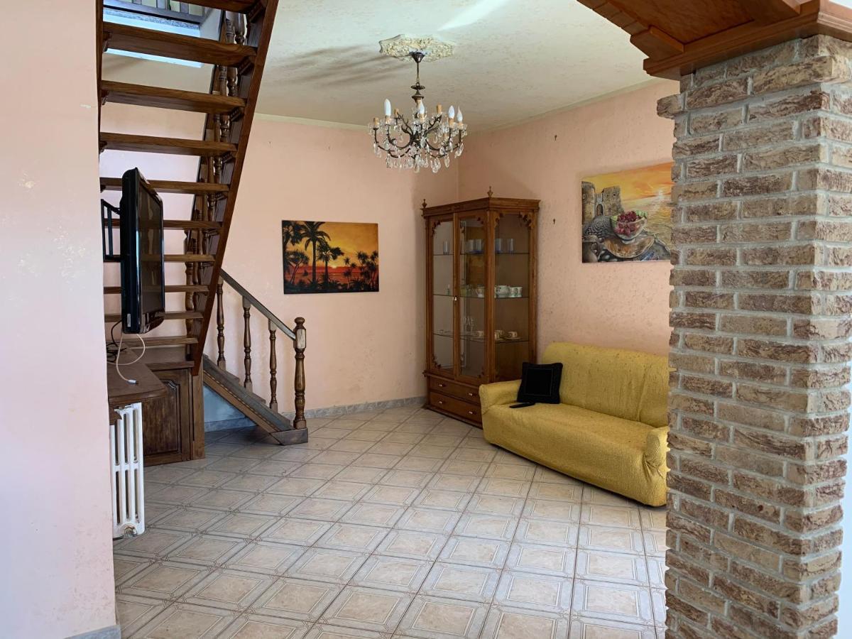 Casa Vacanze Autonoma Brevi Periodi Vibo Valentia Exterior photo